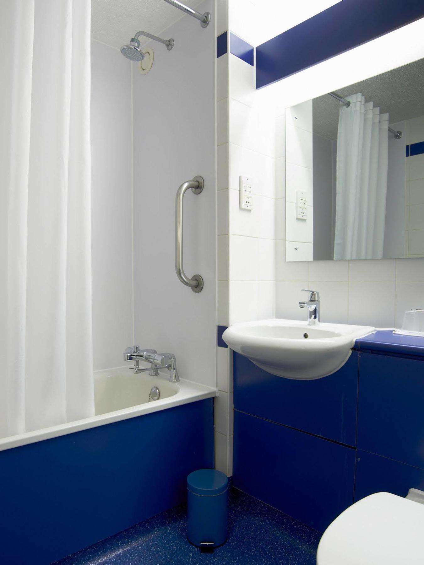 Travelodge London Docklands Dış mekan fotoğraf
