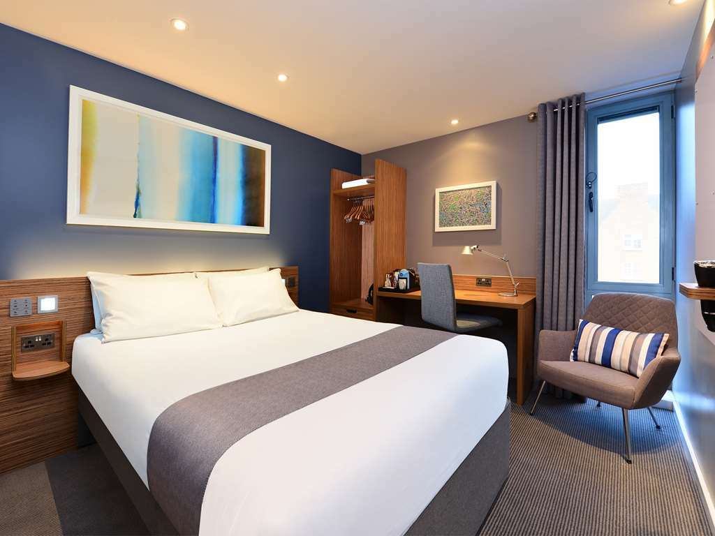 Travelodge London Docklands Oda fotoğraf